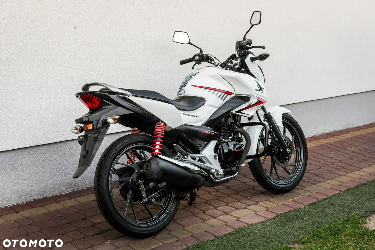 Honda CB - 3