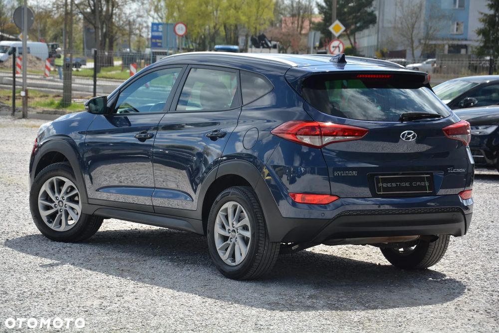 Hyundai Tucson blue 1.6 GDi 2WD Passion - 9