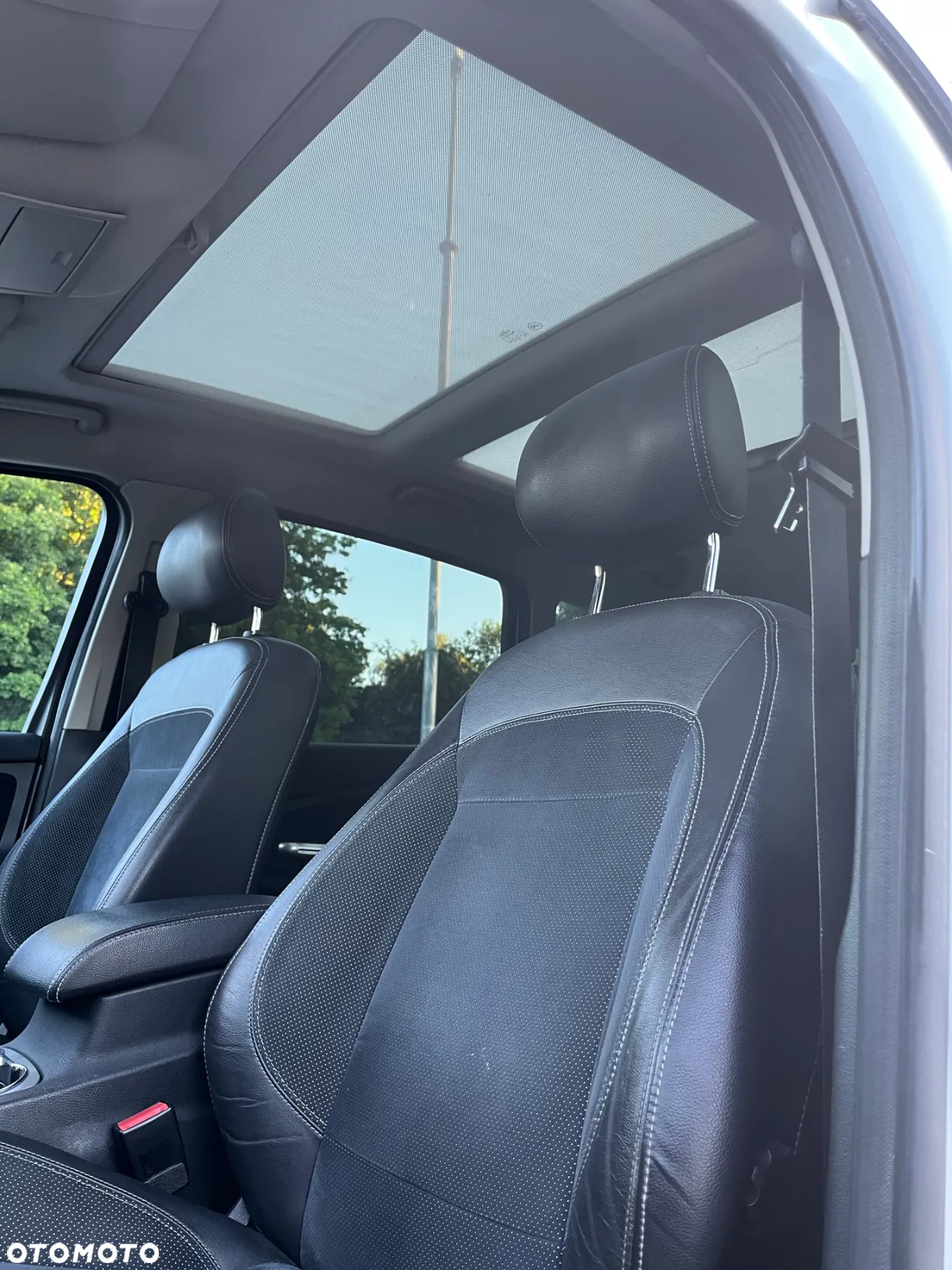 Ford S-Max 2.0 TDCi Titanium - 8