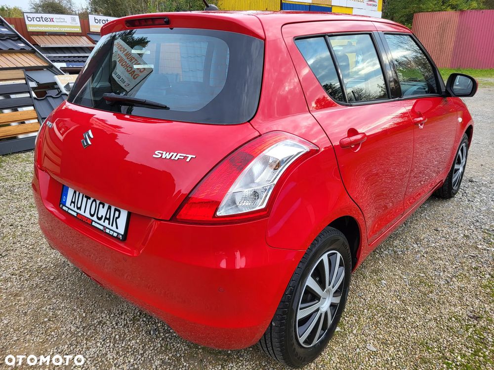 Suzuki Swift 1.2 Club - 5