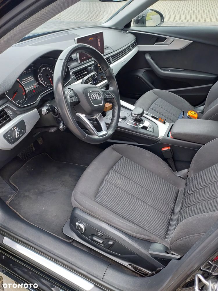 Audi A4 Avant 40 TDI S tronic quattro design - 15