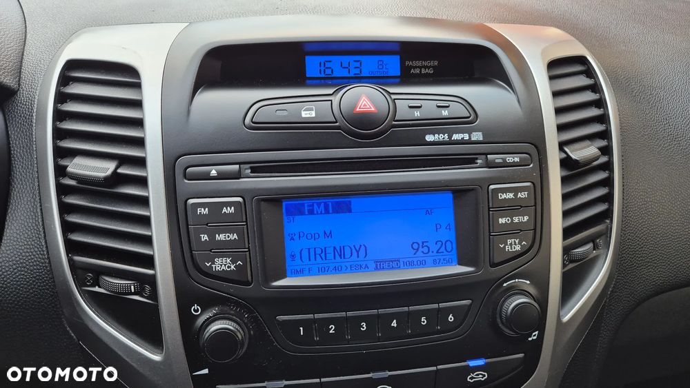 Hyundai ix20 1.4 blue Trend - 14