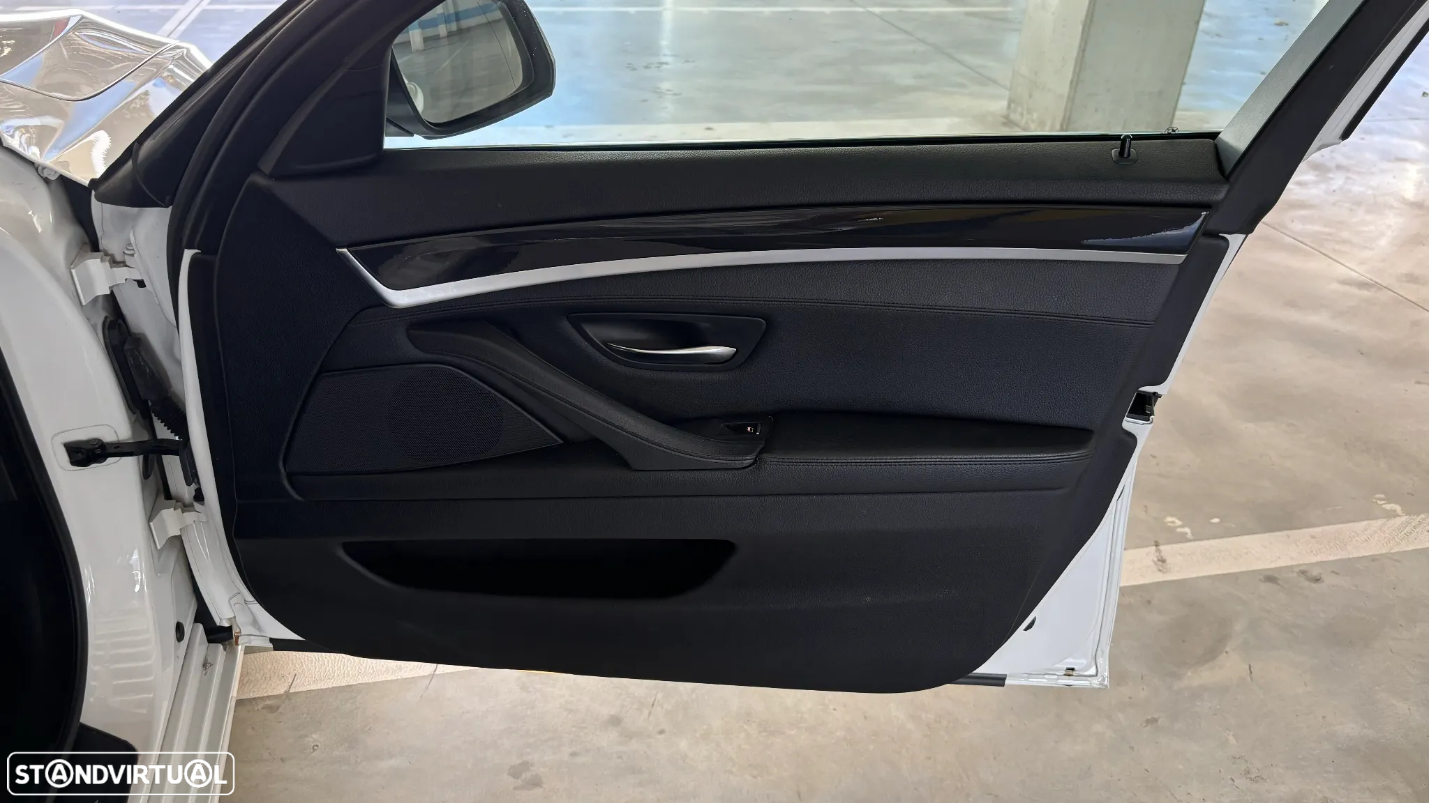 BMW 520 d Touring Aut. - 37