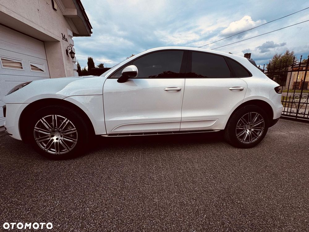 Porsche Macan - 4