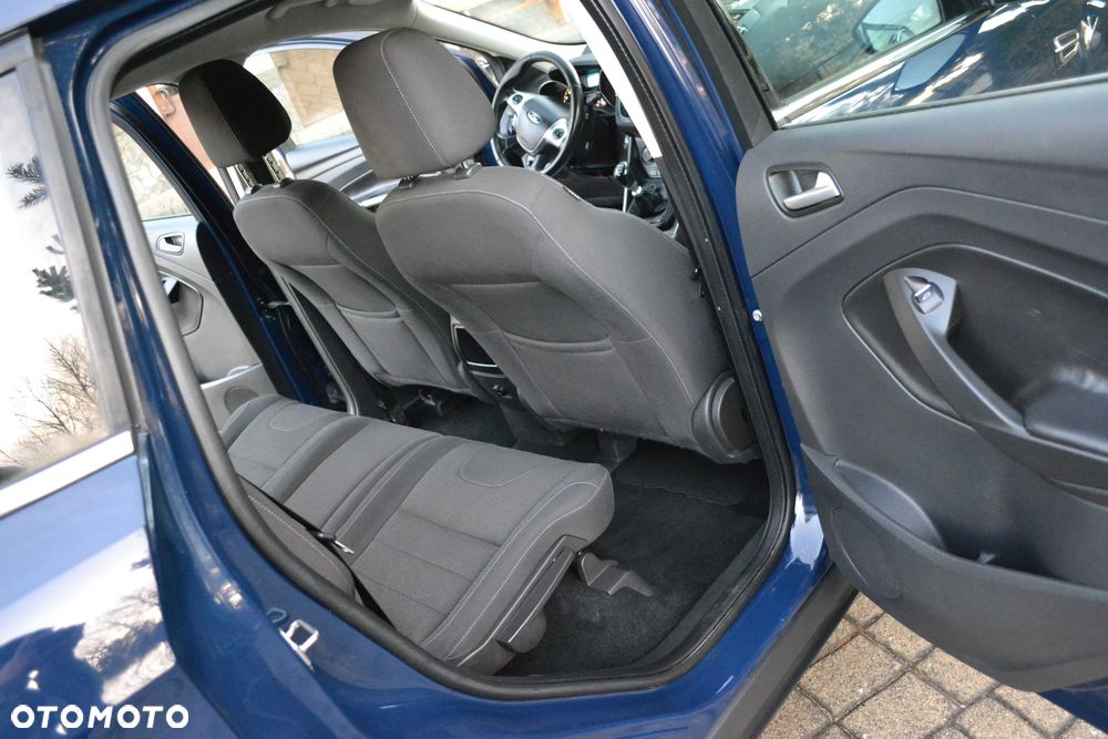 Ford Kuga - 8