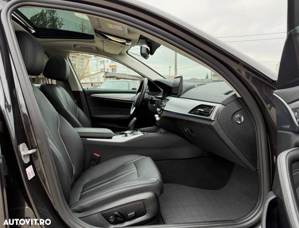 BMW 5 Series 2021 — imagine 19