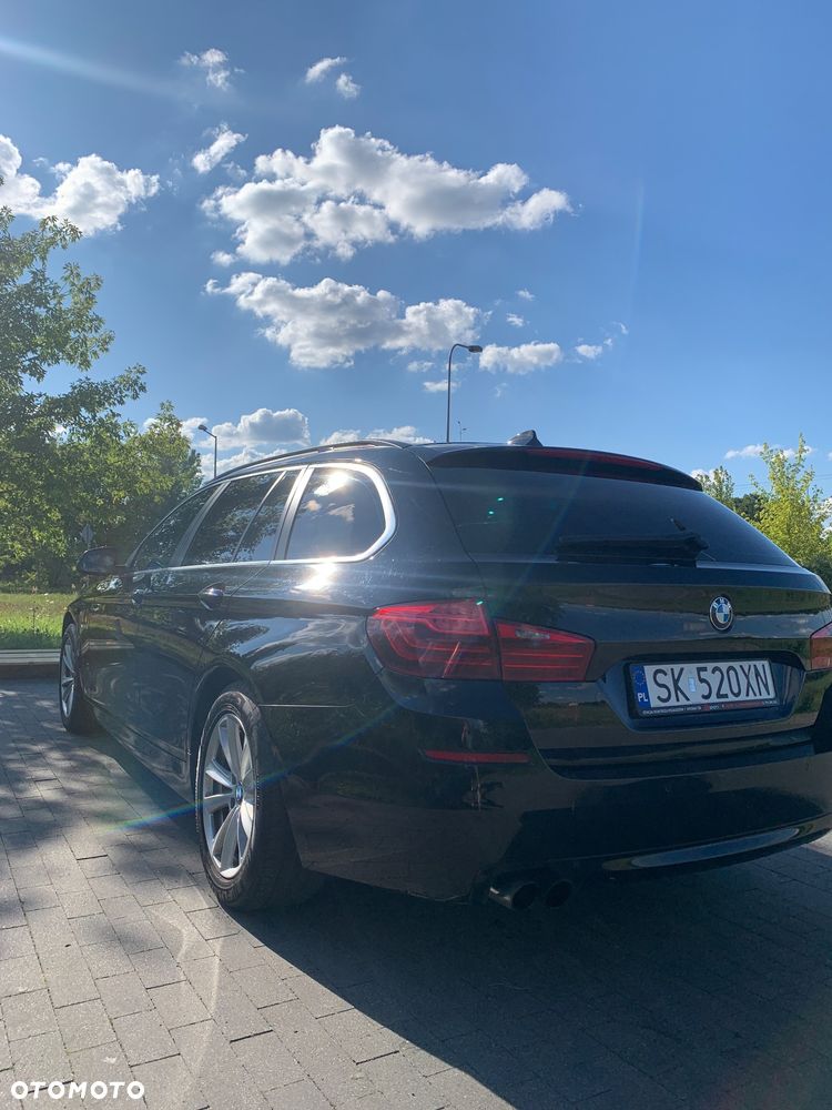 BMW Seria 5 520d Luxury Line - 4