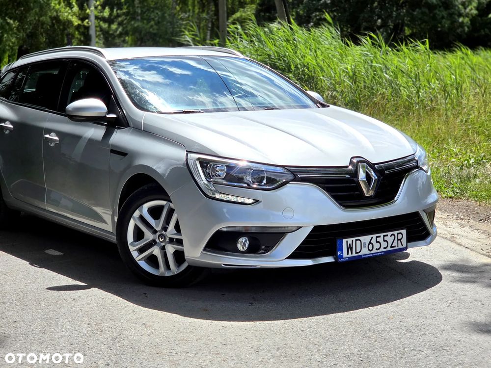 Renault Megane 1.5 Blue dCi Equilibre - 24