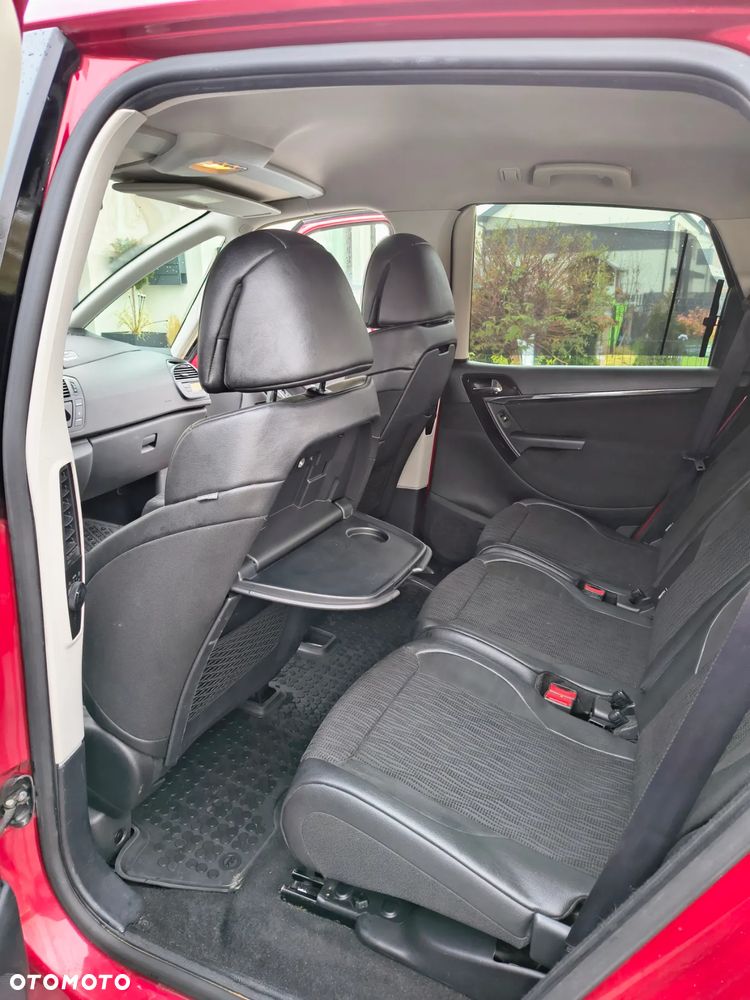 Citroën C4 Picasso - 11