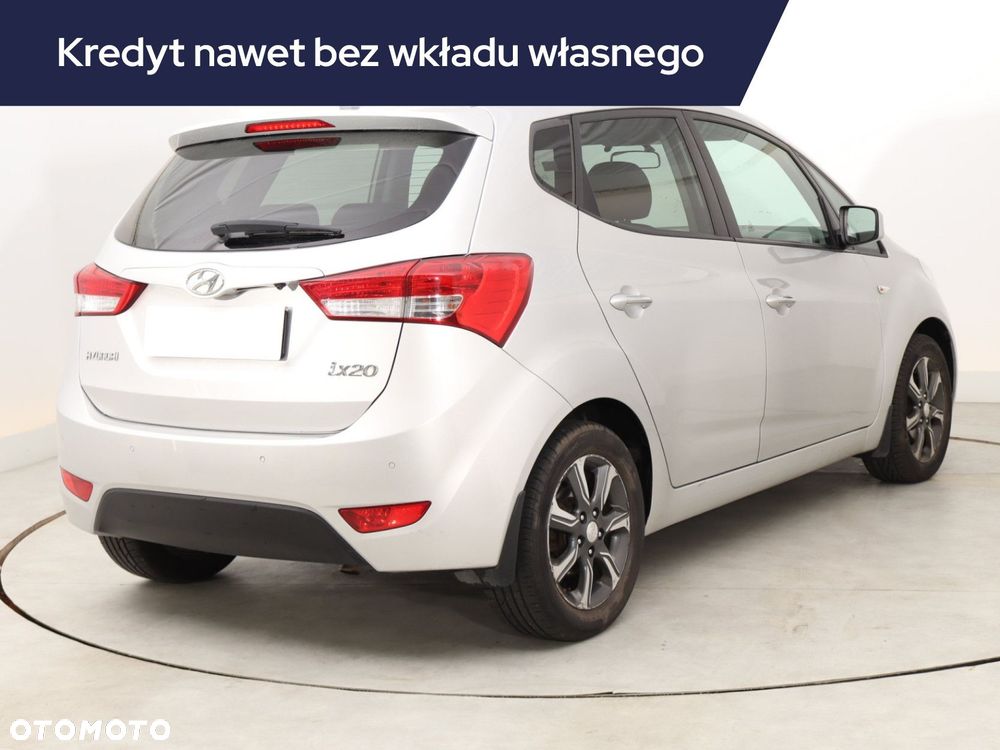 Hyundai ix20 - 7