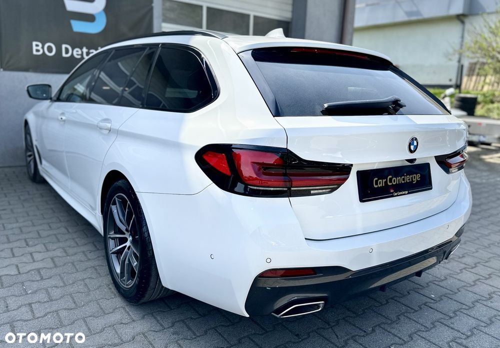 BMW Seria 5 520d xDrive M Sport Edition - 7