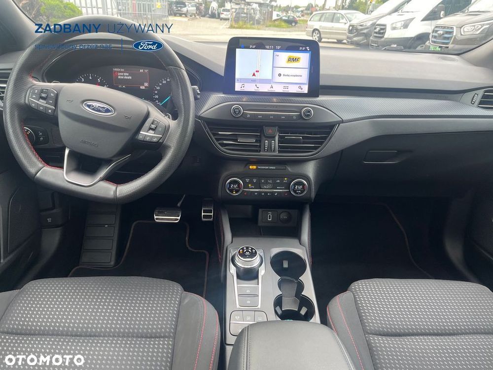 Ford Focus - 10