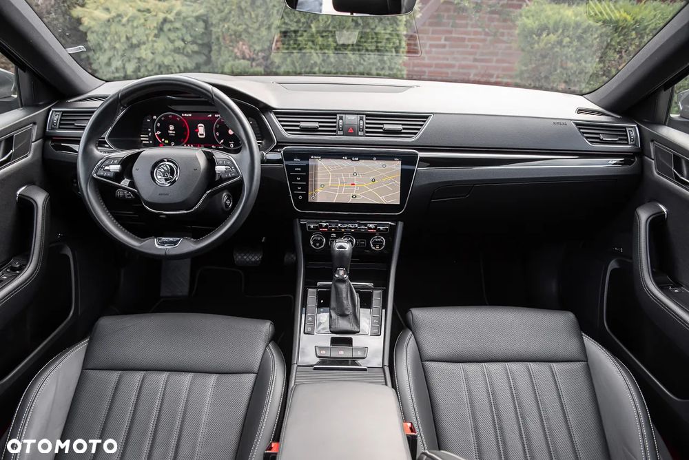 Skoda Superb 2.0 TDI L&K DSG7 - 36