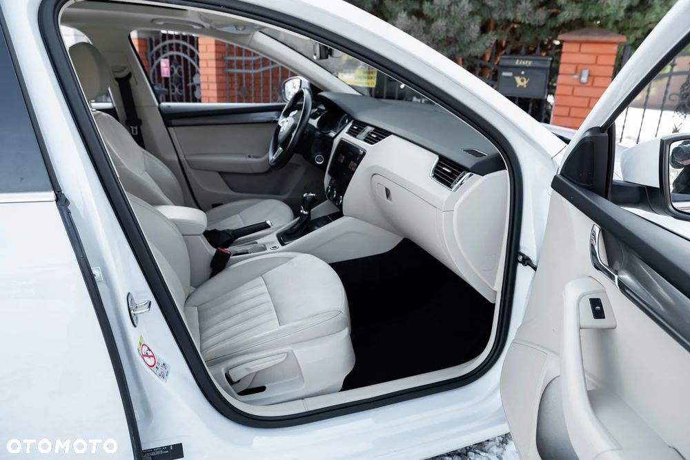 Skoda Octavia 2.0 TSI DSG 4x4 Sportline - 25