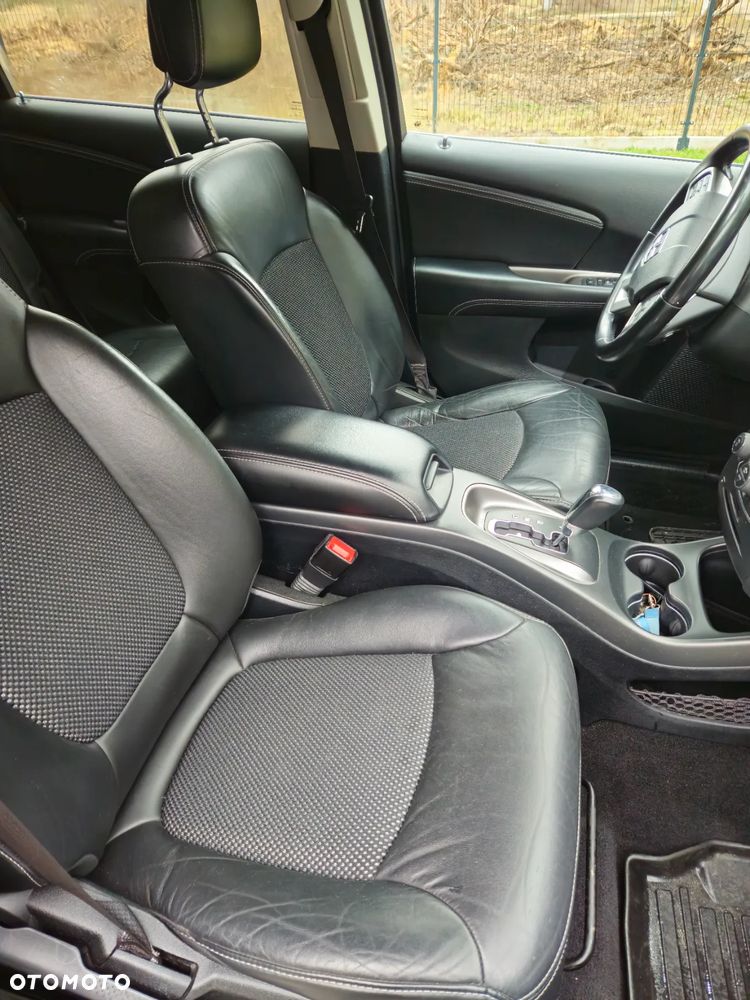 Dodge Journey - 13
