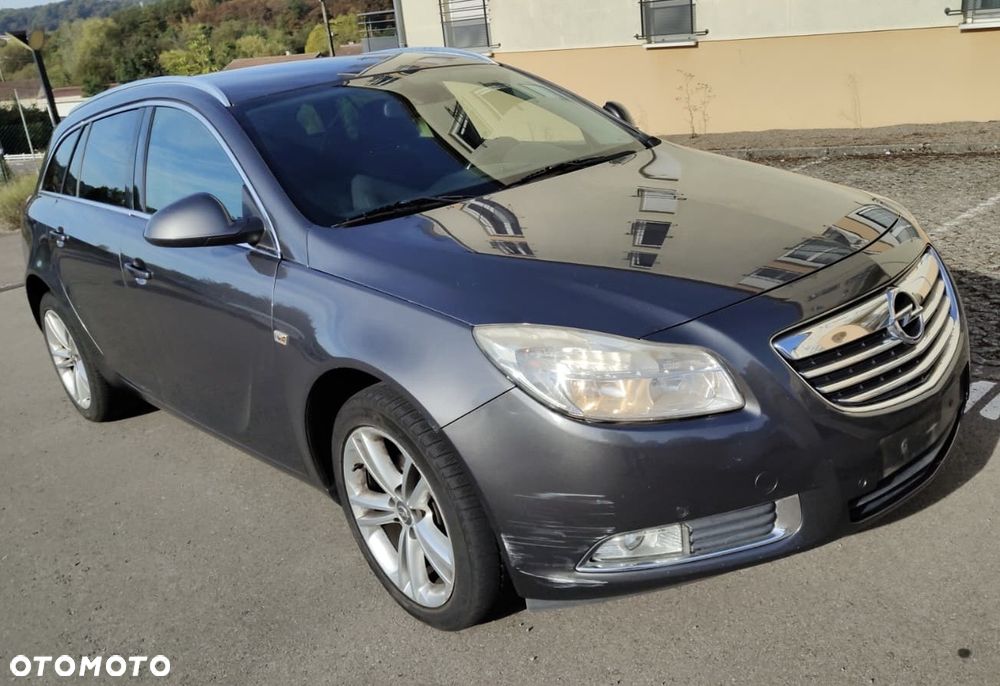 Opel Insignia - 1