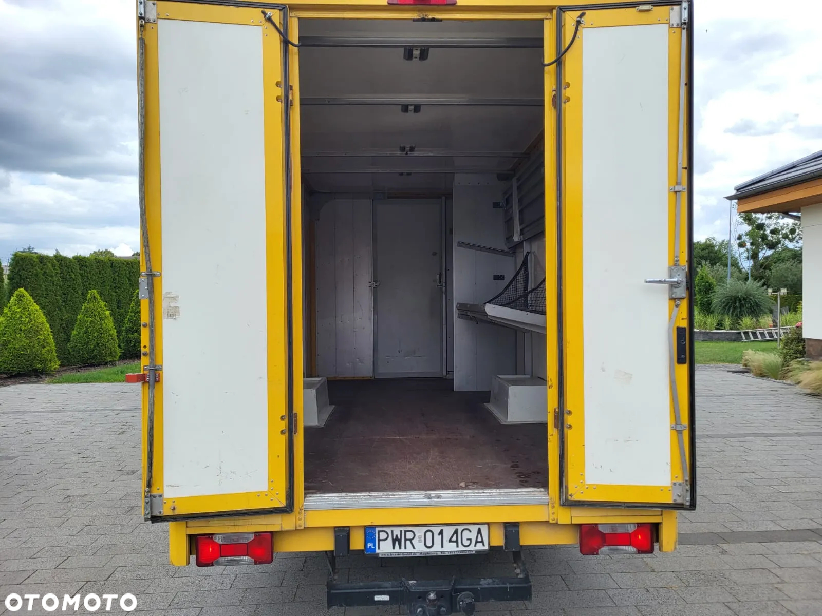 Iveco DAILY 35S11 - 16