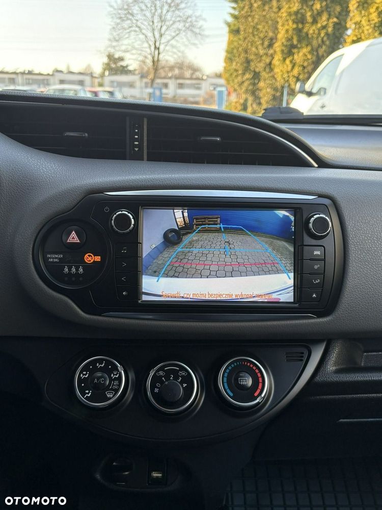 Toyota Yaris - 13