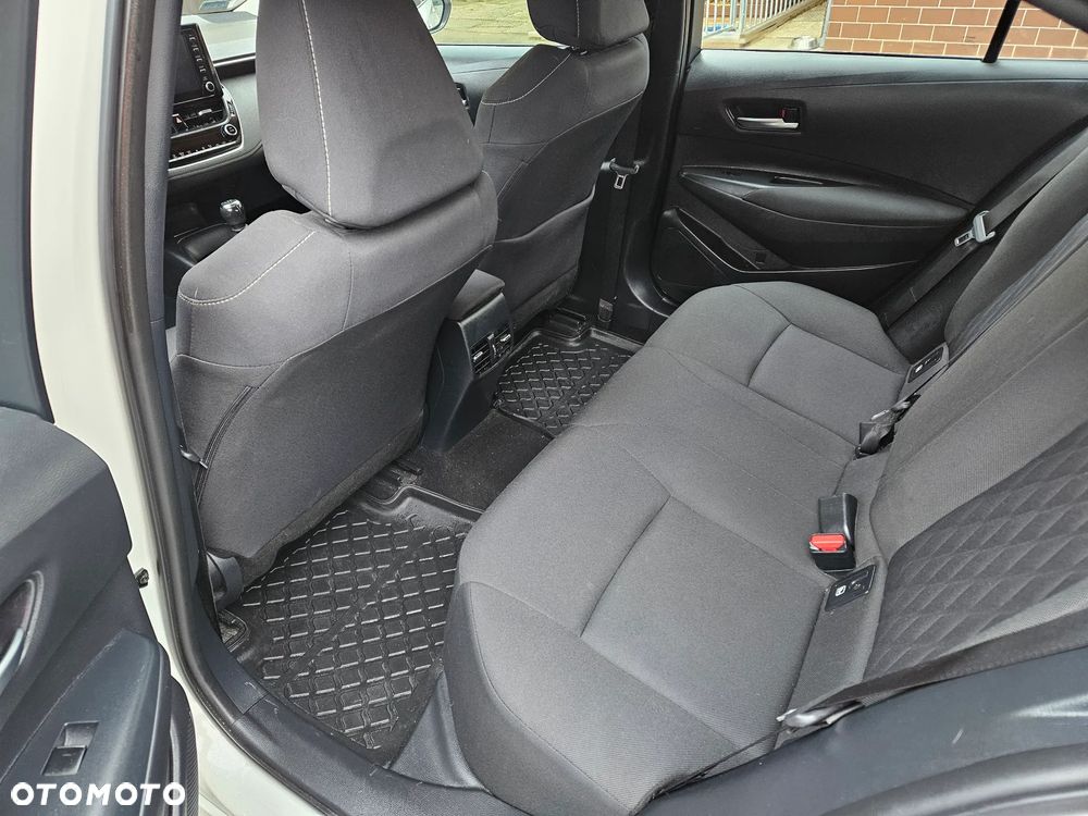 Toyota Corolla 1.6 Comfort - 12