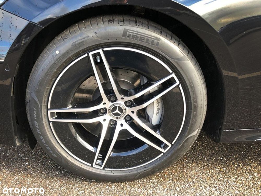 Mercedes-Benz Klasa E 220 d mHEV 4-Matic AMG 9G-Tronic - 8