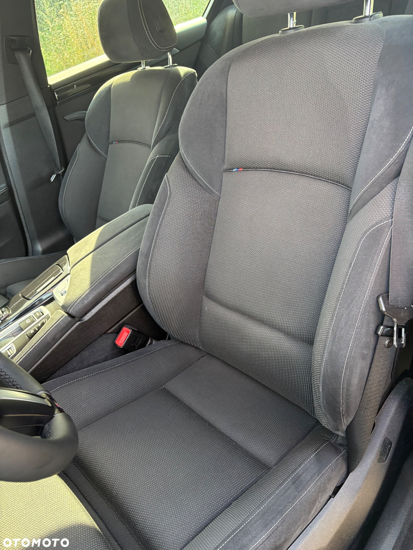 BMW Seria 5 520d xDrive - 15