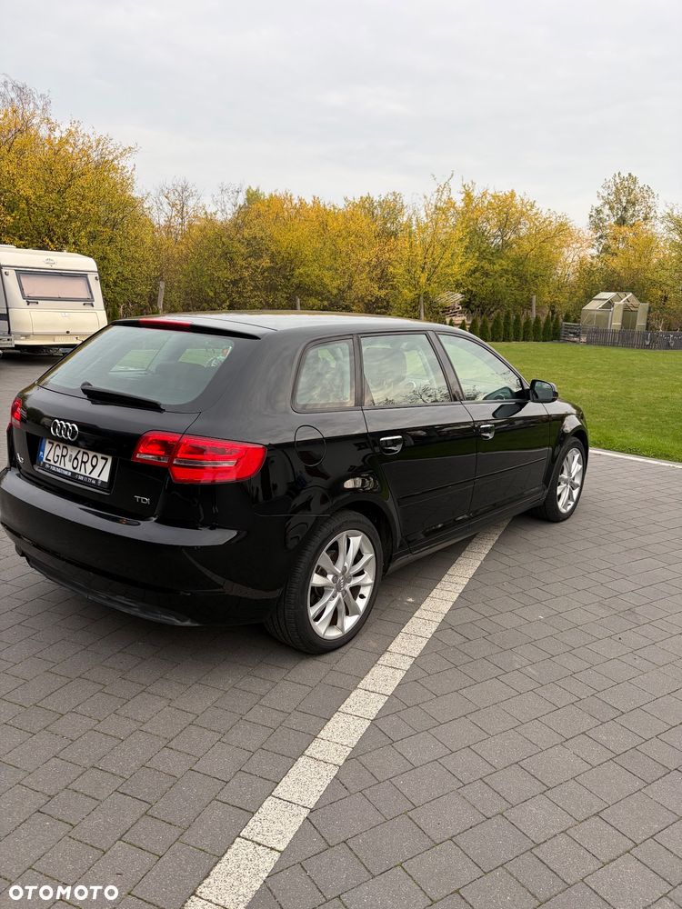 Audi A3 Sportback 2012 photo 4