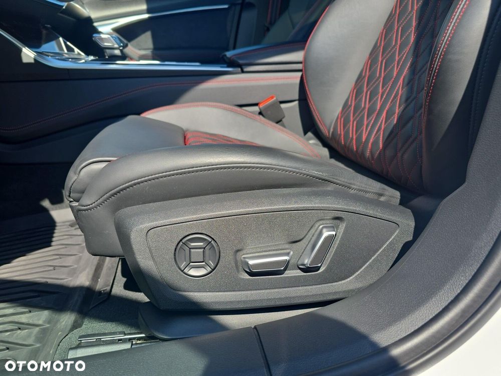 Audi S6 Limousine - 12