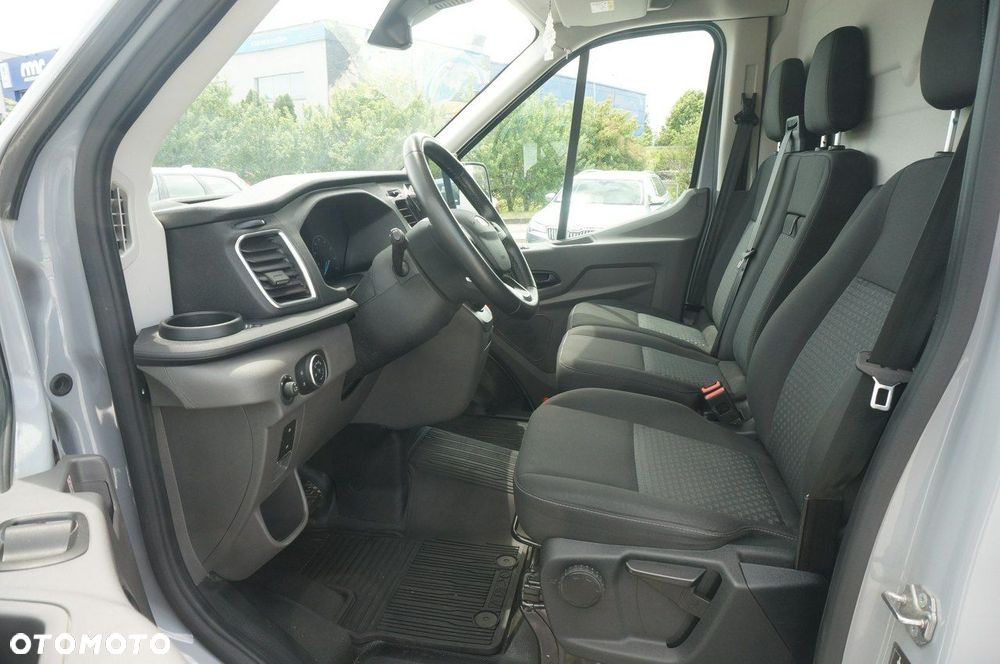 Ford Transit - 13