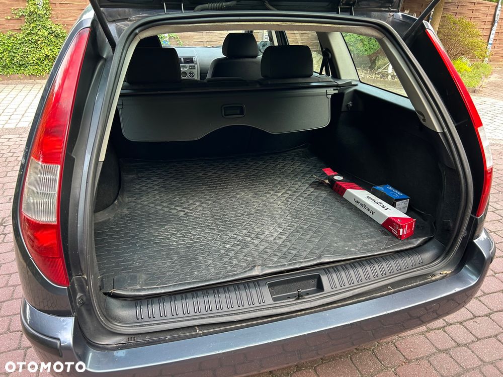 Ford Mondeo 2.0 Trend - 35