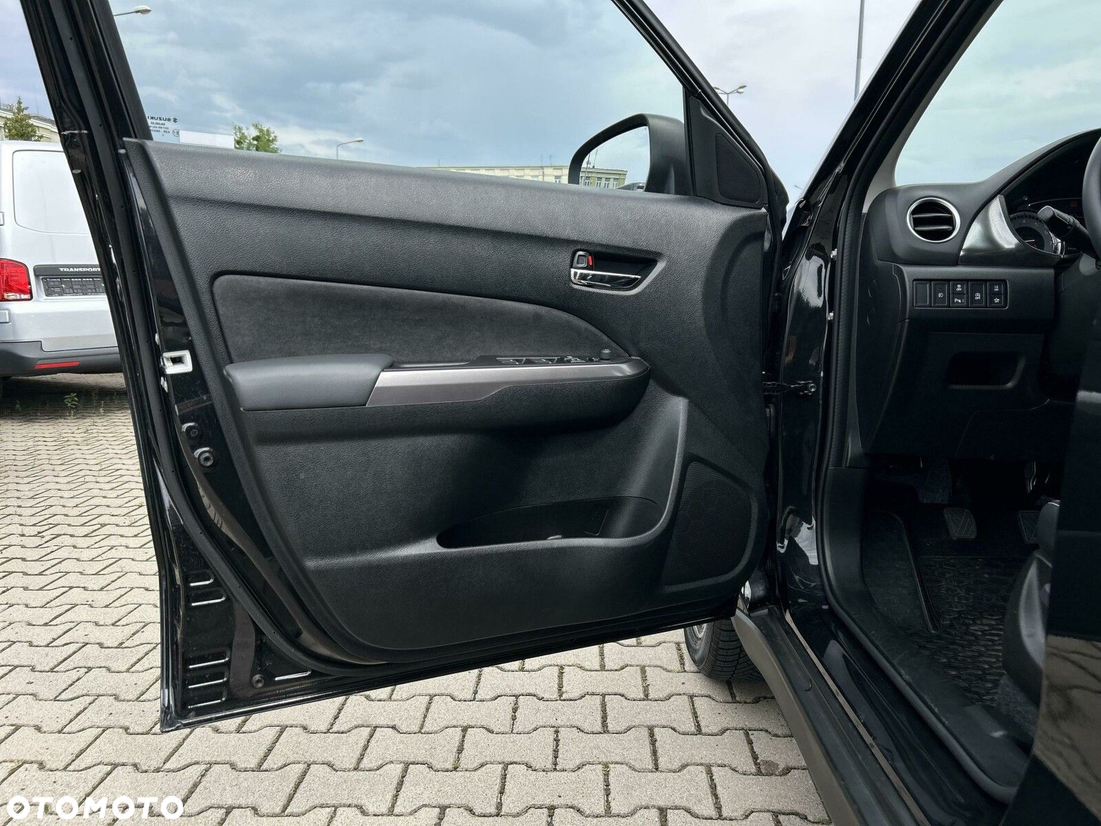 Suzuki Vitara - 10