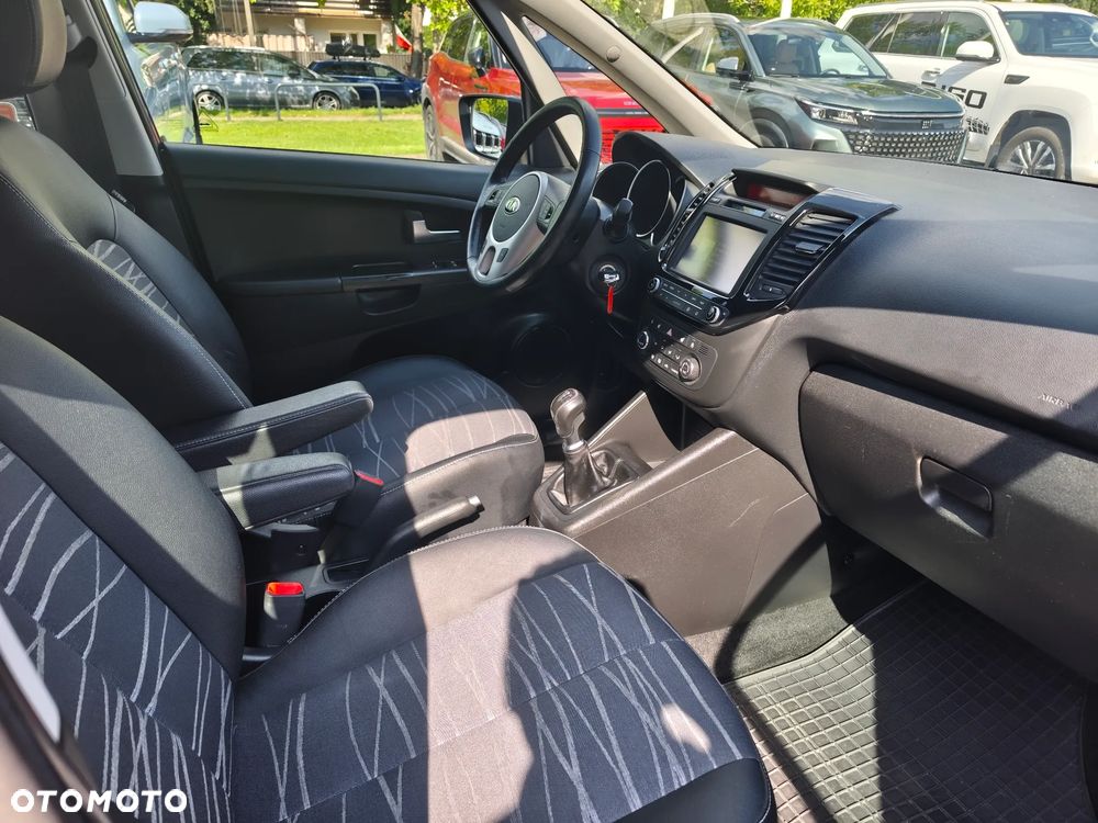 Kia Venga 1.6 Business Line - 13