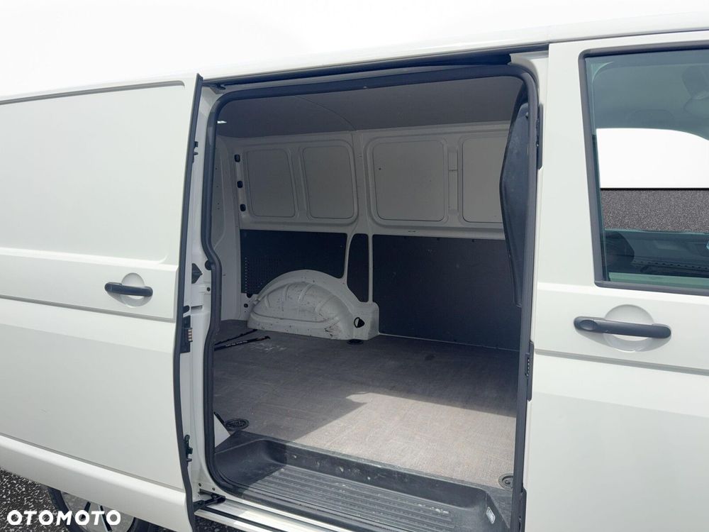 Volkswagen Transporter 2.0 TDI /150 KM FURGON MANULA - 12