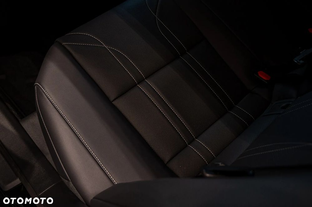 Lexus ES 300h Prestige - 10