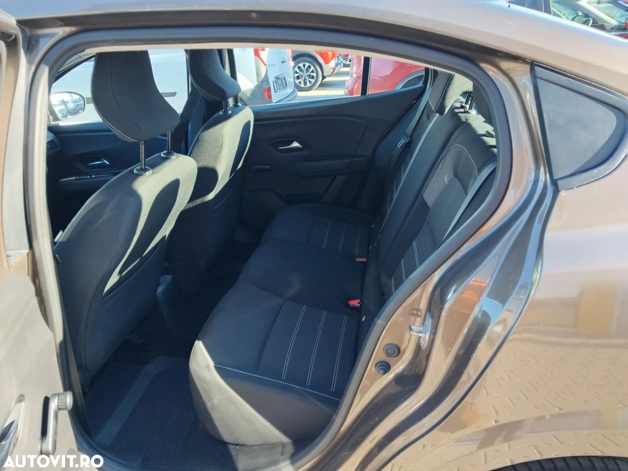 Dacia Logan TCe 90 MT5 Comfort - 7