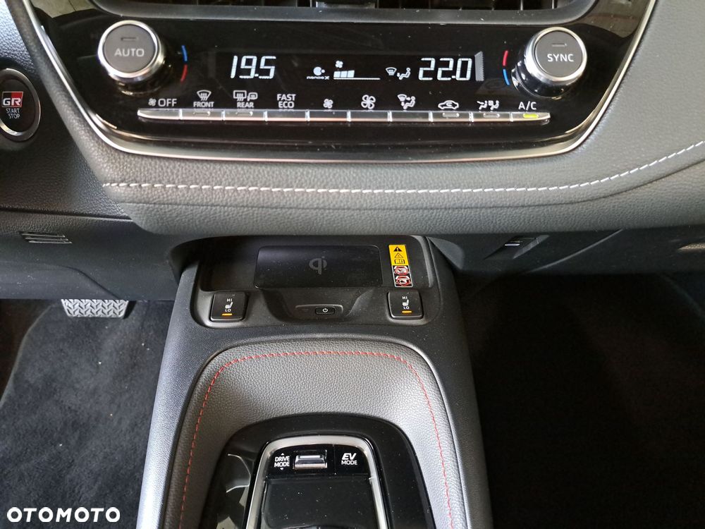 Toyota Corolla - 27