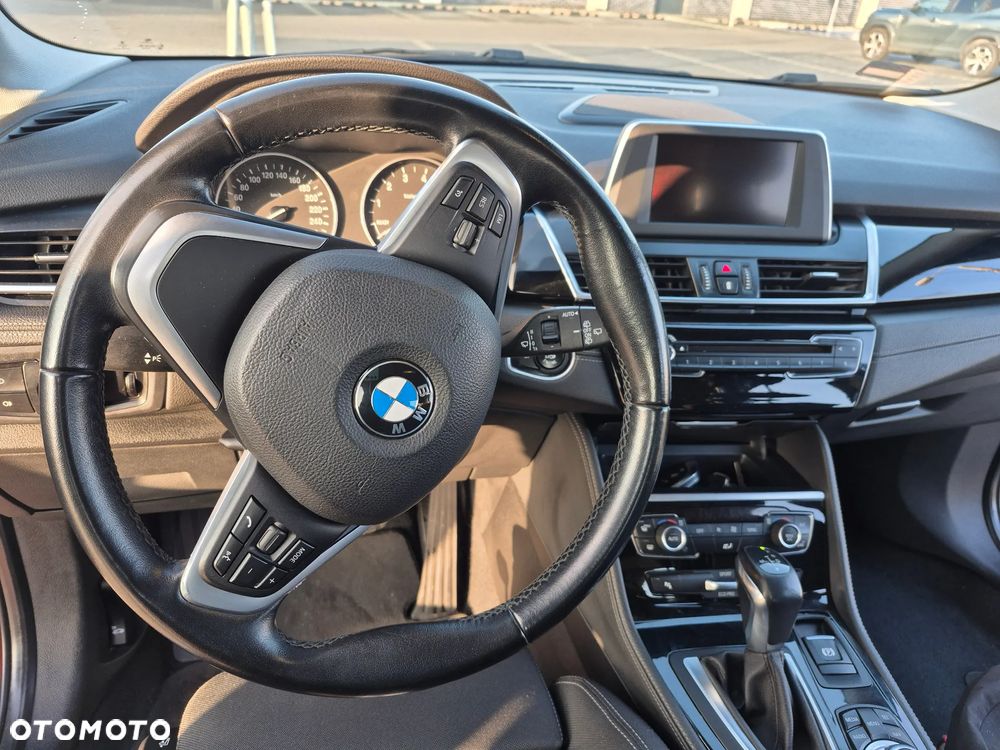 BMW Seria 2 218i Sport Line - 4
