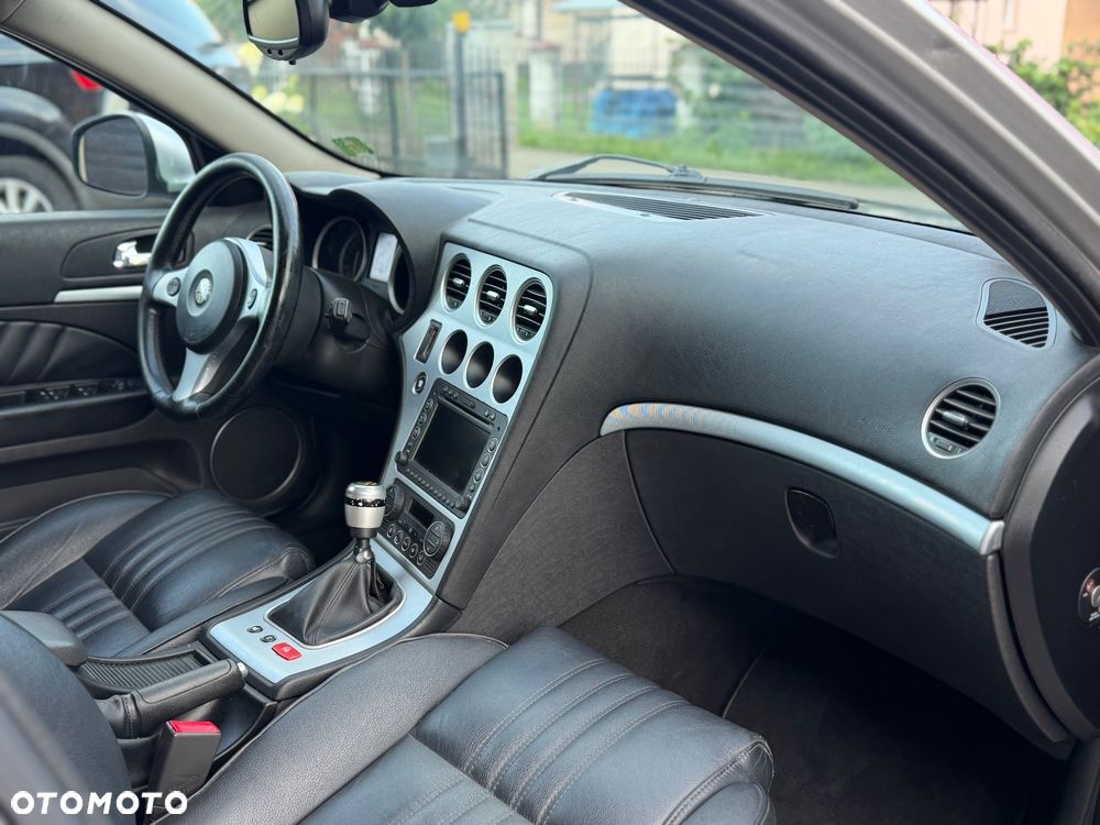 Alfa Romeo 159 2.4 JTDM 20V DPF Distinctive - 12