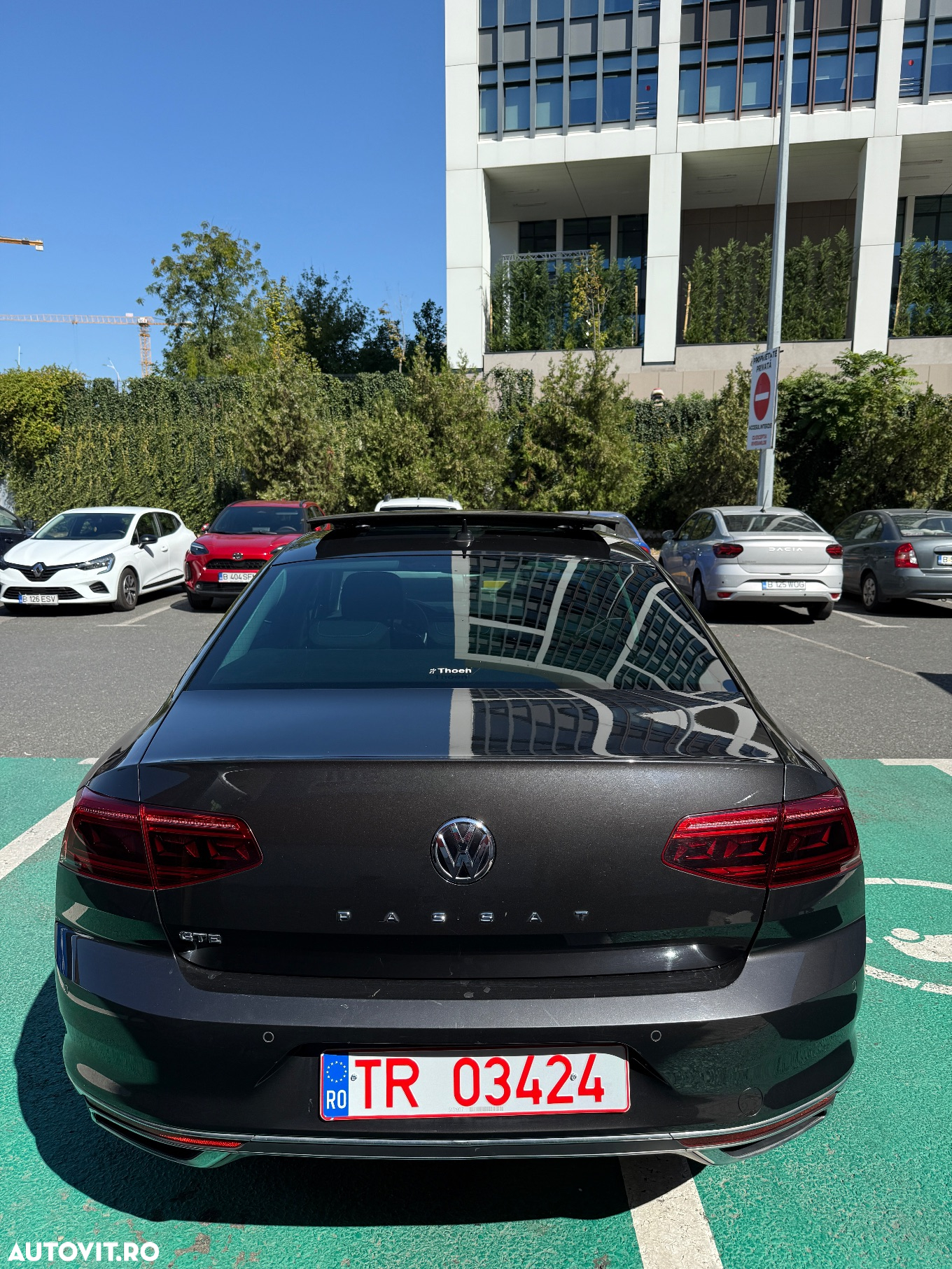 Volkswagen Passat - 3