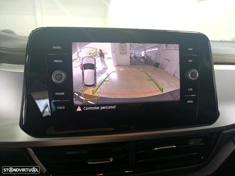 VW T-Roc 1.0 TSI Urban - 10