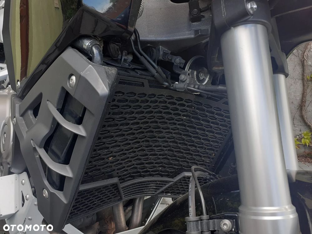 Honda VFR - 18