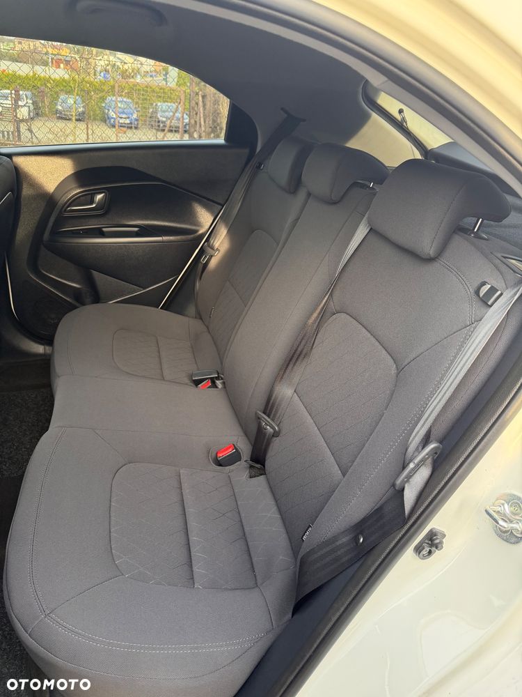 Kia Rio 1.2 Dream-Team Edition - 14