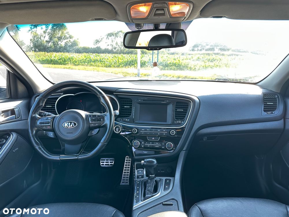 Kia Optima - 10