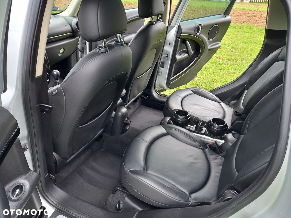 MINI Countryman Cooper D - 12