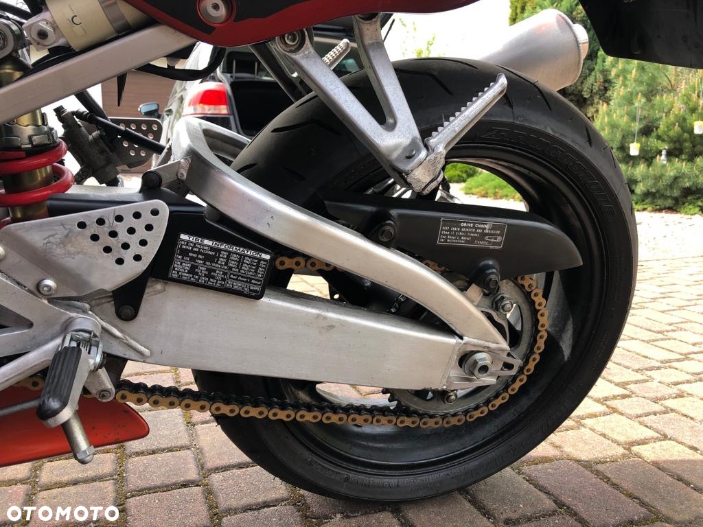 Honda CBR - 3