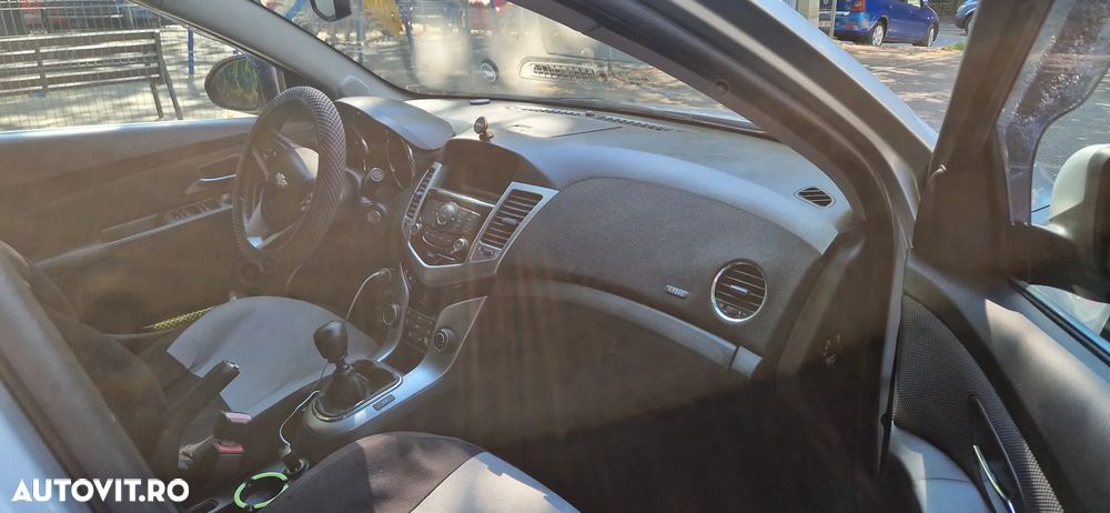Chevrolet Cruze 2.0 SOHC LT - 7