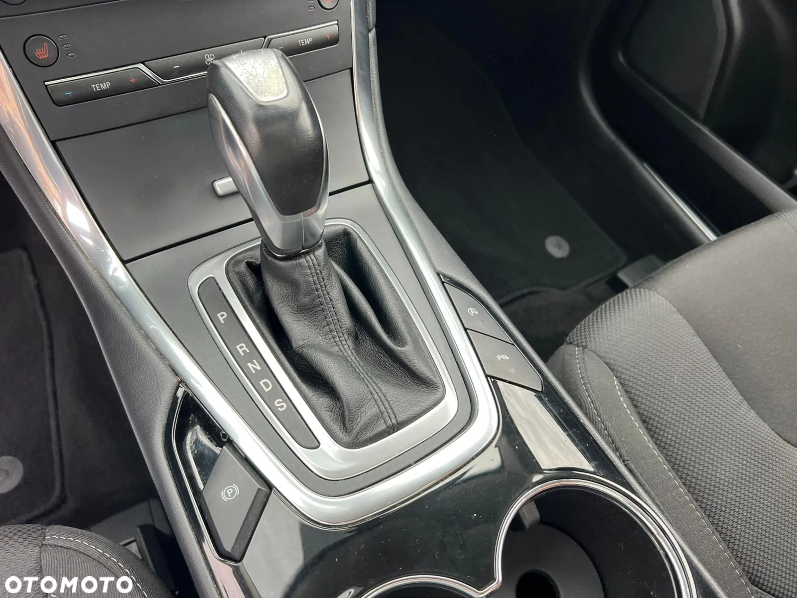 Ford S-Max 2.0 TDCi Trend PowerShift - 22