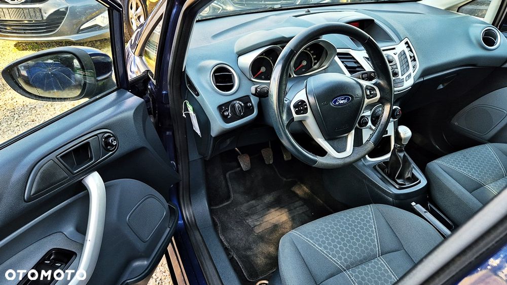Ford Fiesta 1.25 Platinium X EU5 - 28