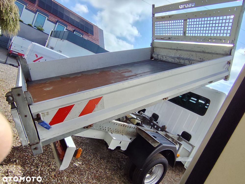 Renault Master 2.3dCi 125 - 6