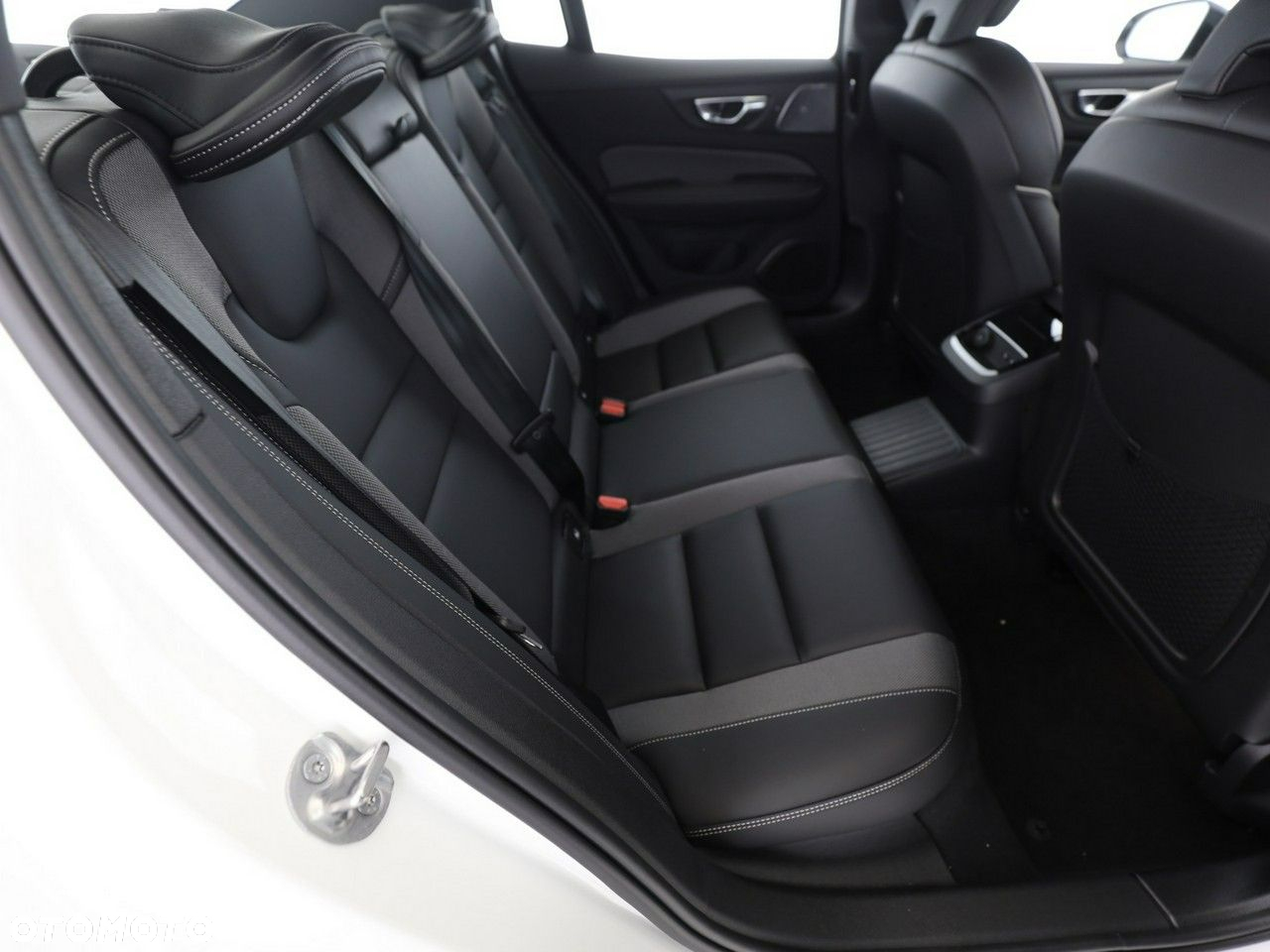 Volvo S60 - 4