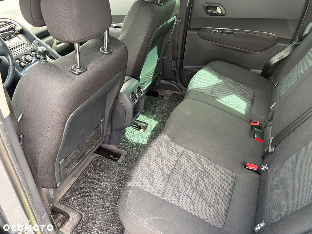 Peugeot 3008 - 13
